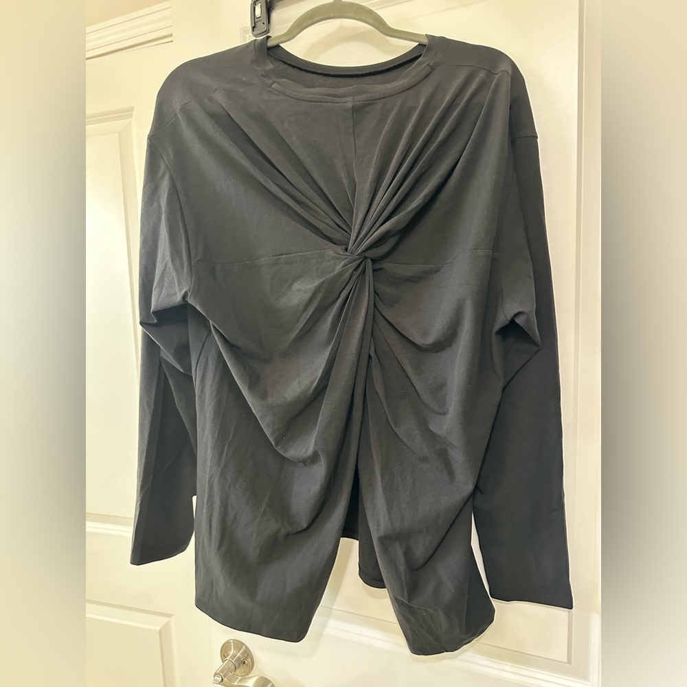 Women Lululemon Twisted Back Long Sleeve Shirt